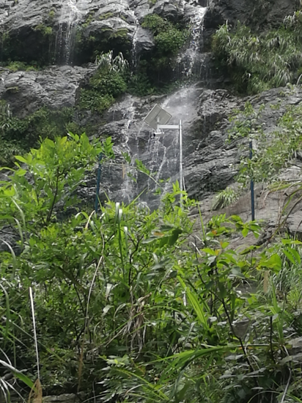 湖南廬山自來水公司水源監測用 Okeyset 太陽能無線監控一體機