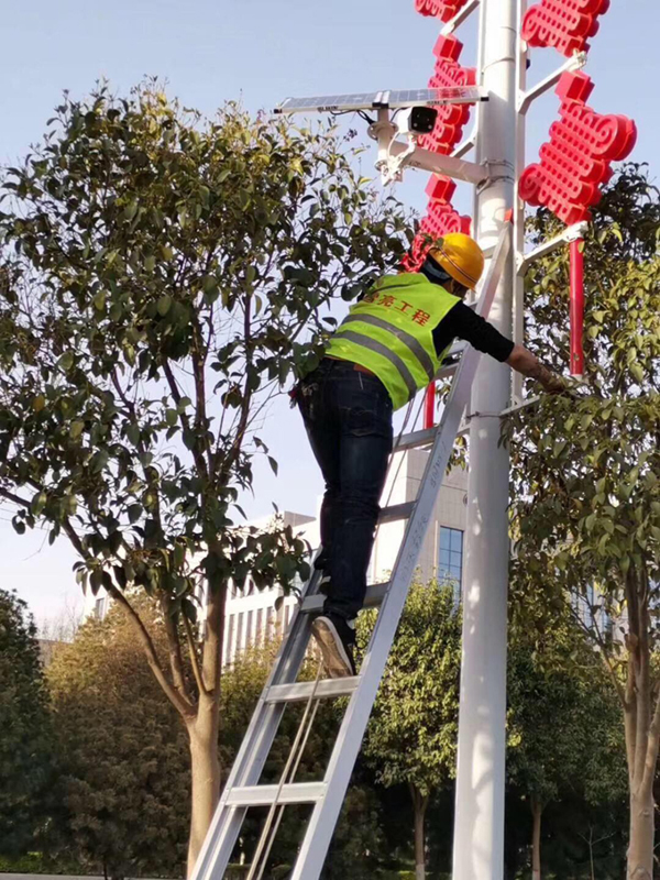 西安浐灞工業園區雪亮工程用 Okeyset 太陽能無線監控一體機
