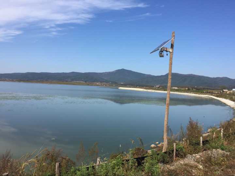 吉林延邊螃蟹養殖場用OKEYSET太陽能4G監控一體機