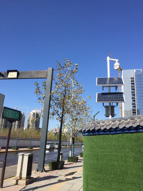 西安航天京東項目部用OKEYSET太陽能監控一體機