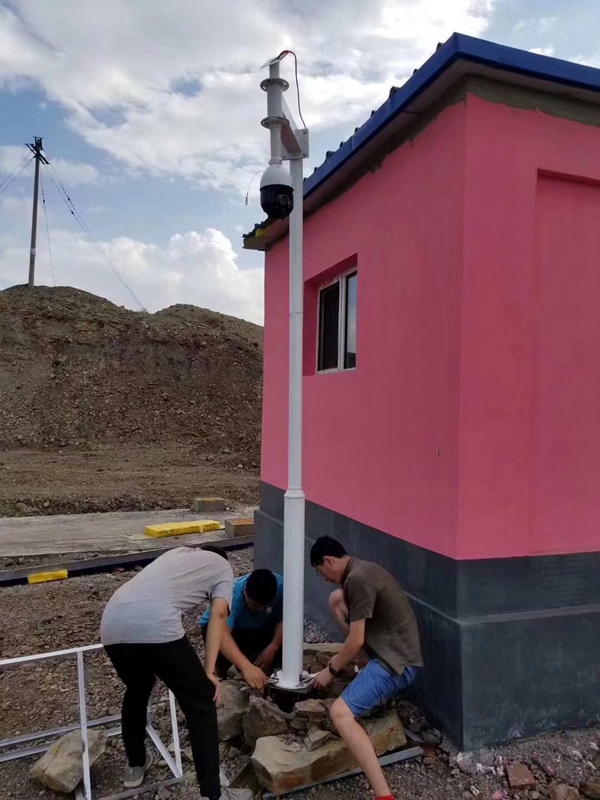 內蒙礦山用OKEYSET太陽能4G監控一體機