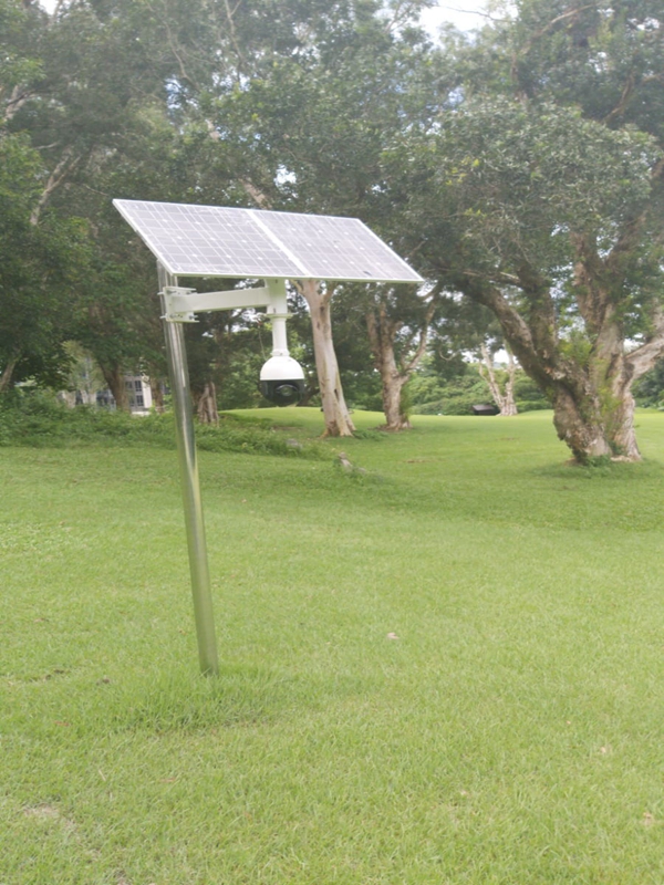 上海高爾夫球場用okeyset太陽能監控攝像頭