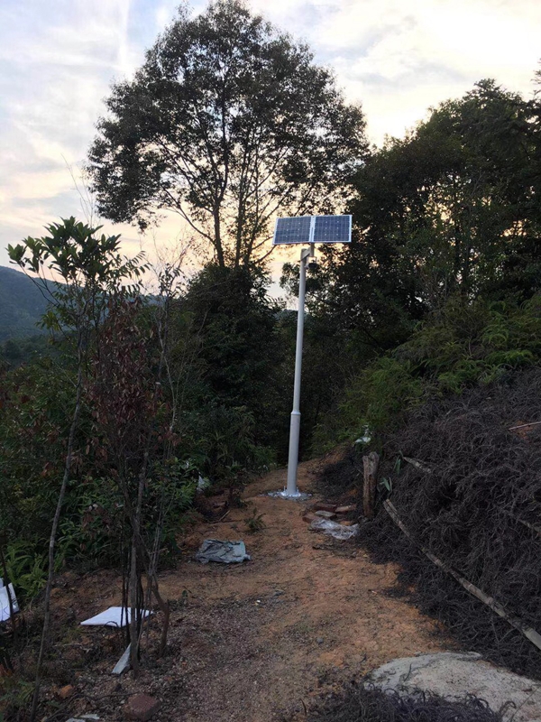 湖北十堰神農架用okeyset太陽能監控攝像頭