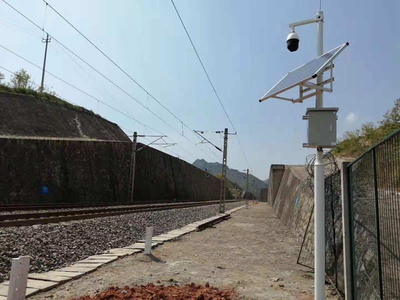 中鐵鄭州鐵路總局鄭州段用集創科技太陽能無線監控系統