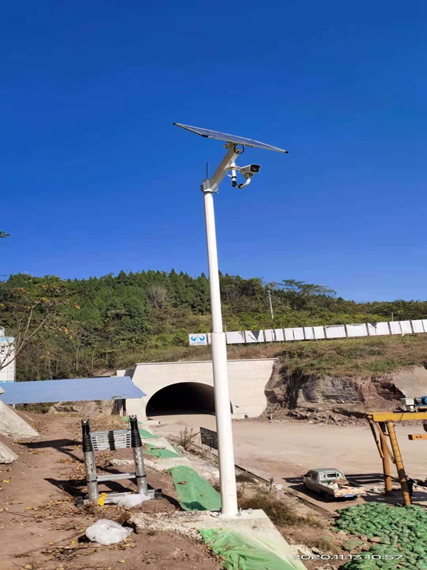 成都高管局隧道用集創科技太陽能無線監控一體機槍機