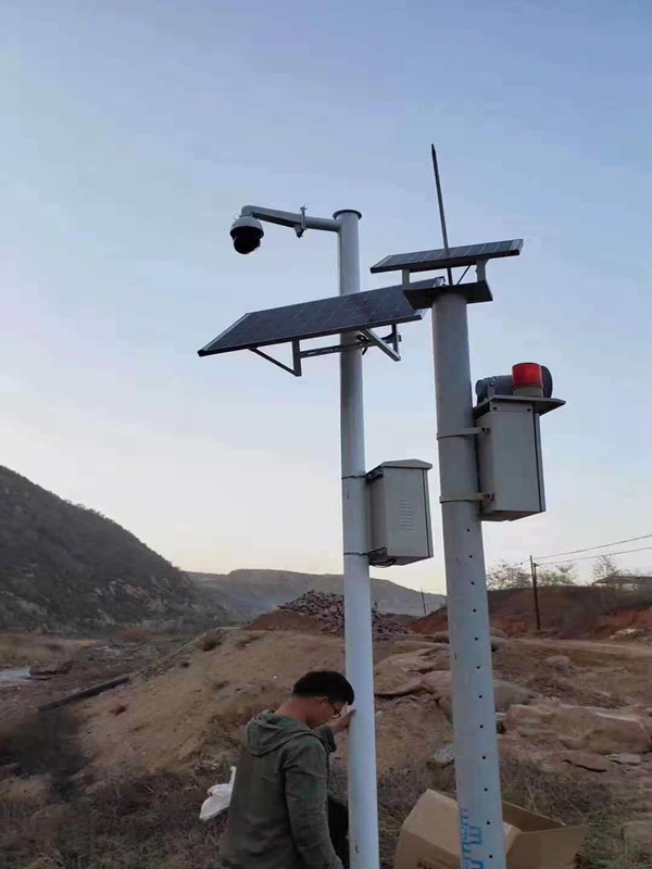 重慶自然資源保護區用集創科技太陽能無線監控系統