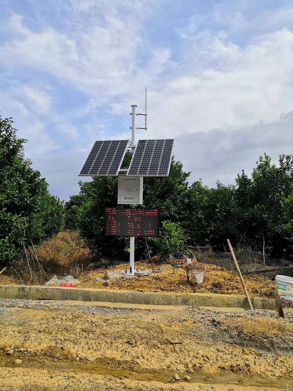 重慶林業局用集創科技太陽能環境監測系統